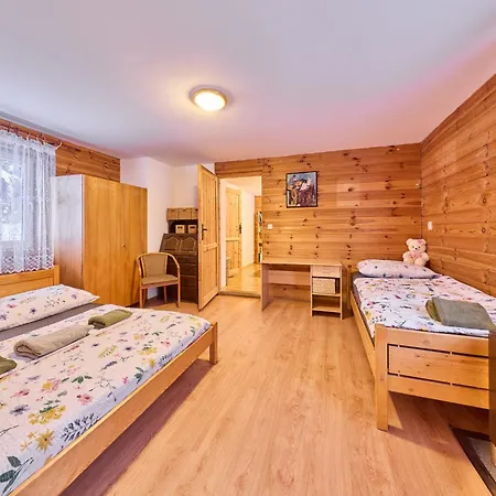 Chaloupka U Lesa By Interhome *